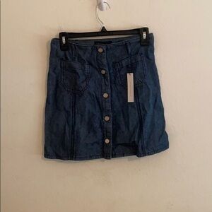 Sanctuary size 25 skirt NWT